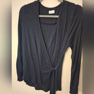 Black sweater Size XL